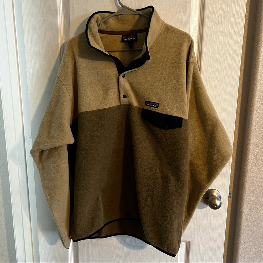 Patagonia Men’s Fleece Sweater